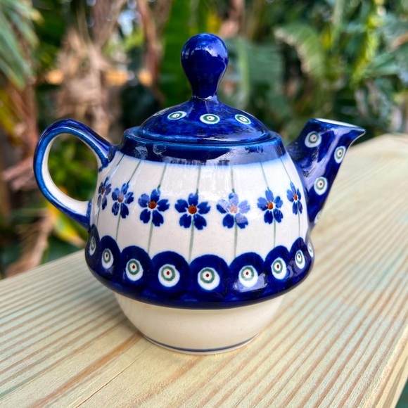 Polish Pottery Mini Teapot - Bolesławiec, Hand-Painted Blue Floral, 3” - Picture 1 of 9